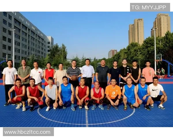 西安篮球队与武汉篮球队赛后状态分析与复盘总结